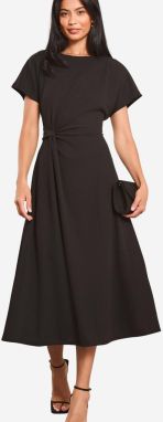 Lipsy Šaty  čierna