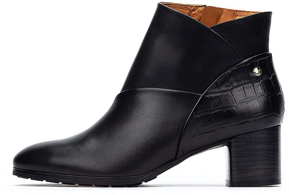 PIKOLINOS Členkové čižmy 'Calafat'  čierna