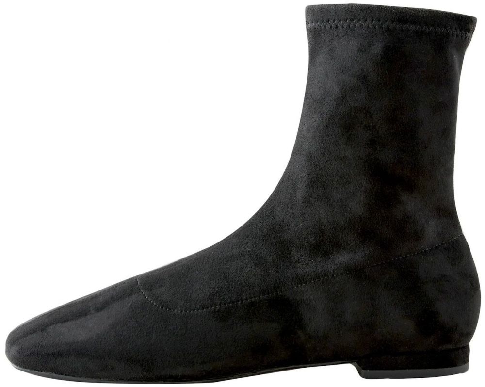 Next Členkové čižmy  čierna