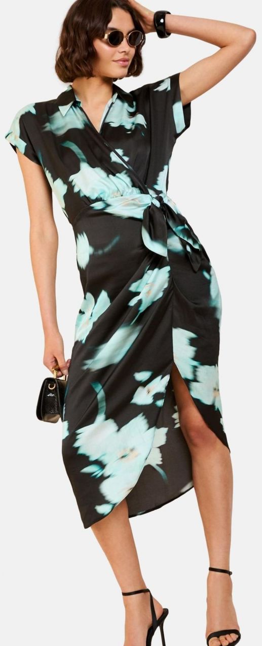 Friends Like These Šaty  mätová / čierna