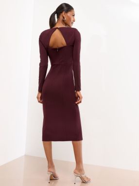 Lipsy Kokteilové šaty  farba lesného ovocia