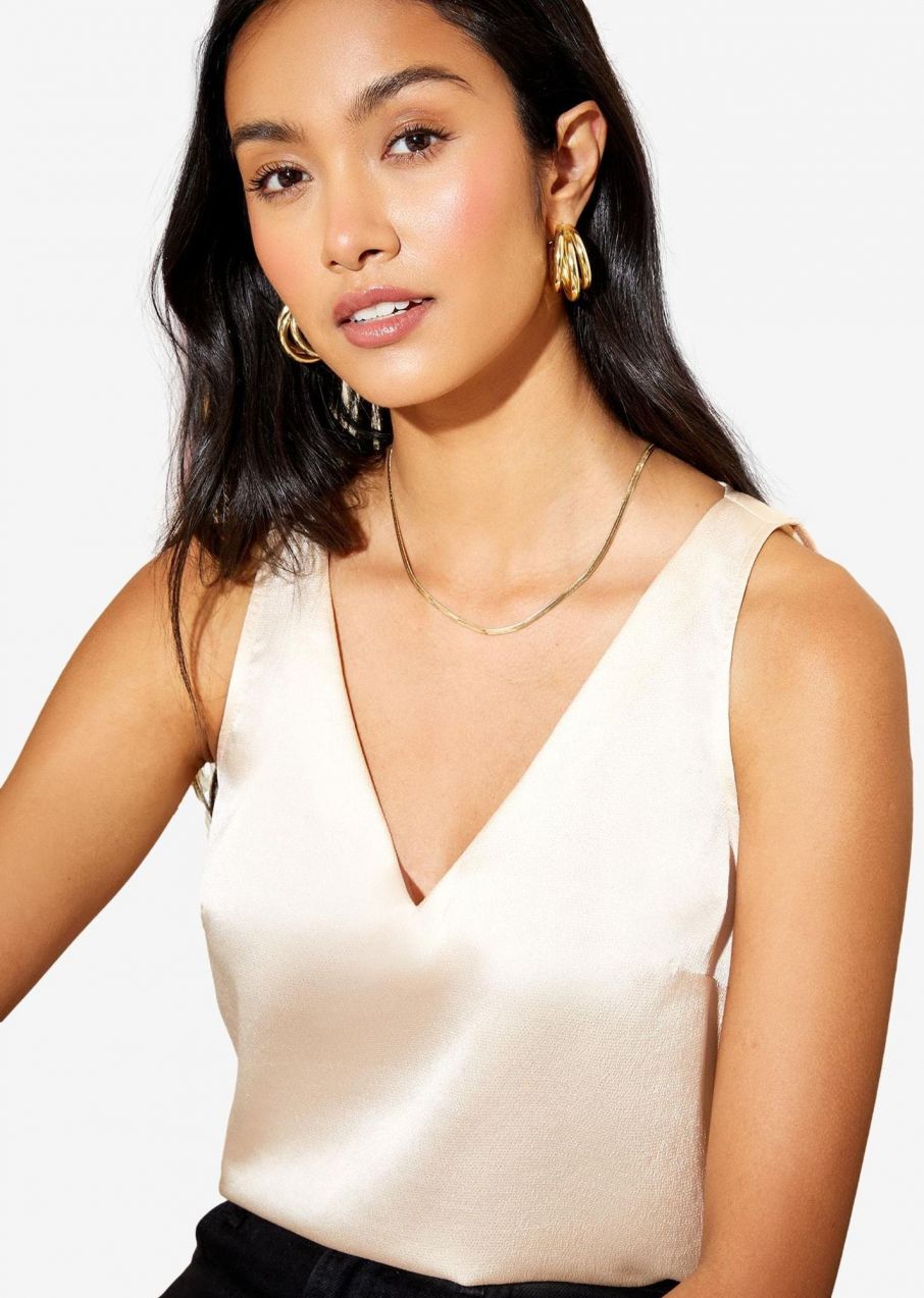 Friends Like These Top  zlatá