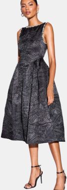 Lipsy Šaty  čierna