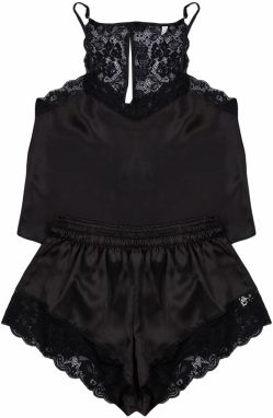 Trendyol Kraťasy  čierna