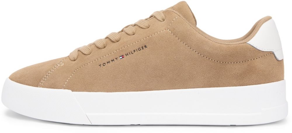 TOMMY HILFIGER Nízke tenisky 'COURT CORE'  tmavobéžová / biela