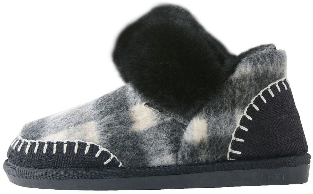 Next Papuče  čierna / biela