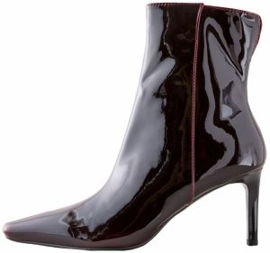 Next Členkové čižmy  burgundská