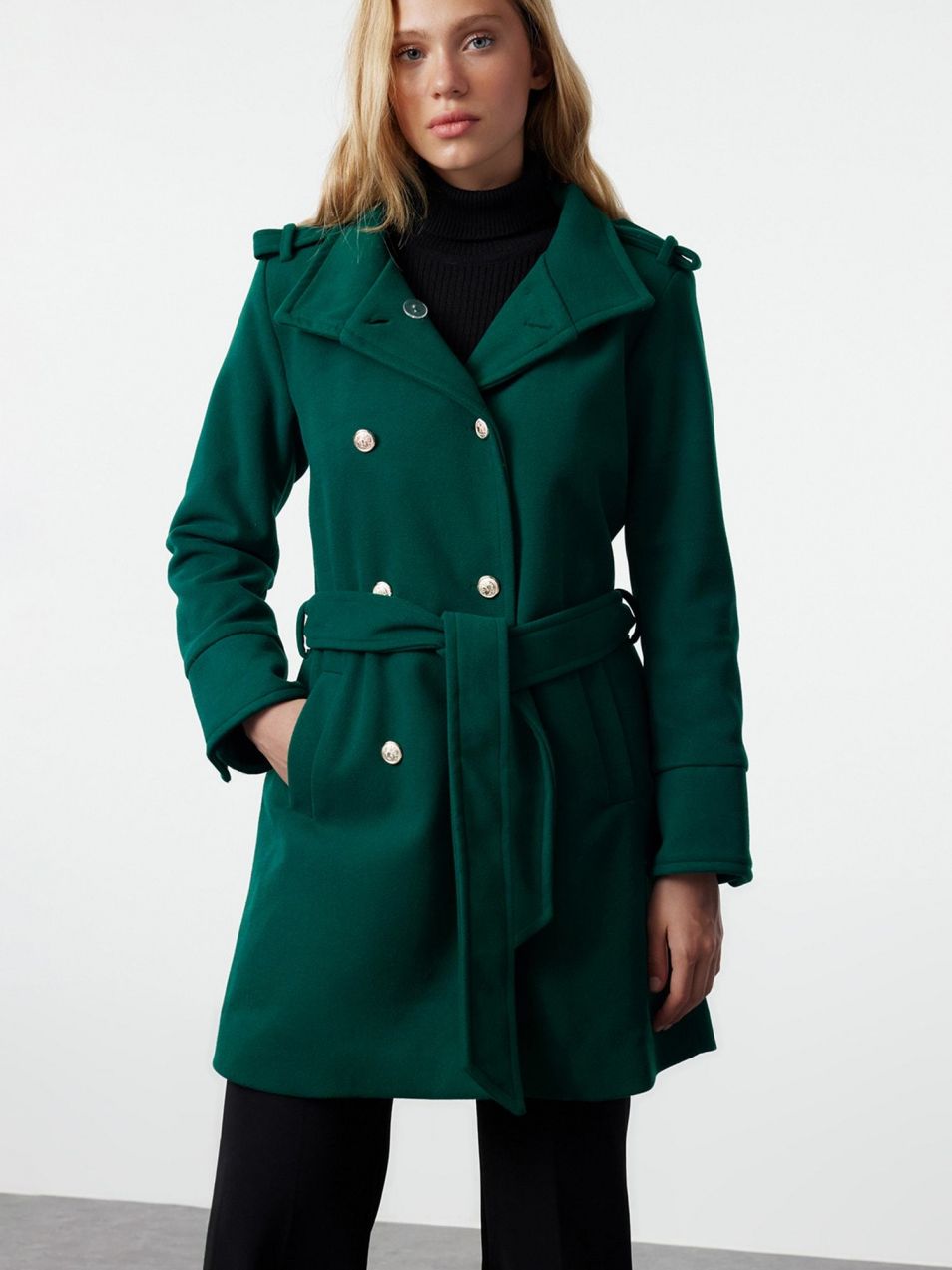 Trendyol Prechodný kabát  tmavozelená