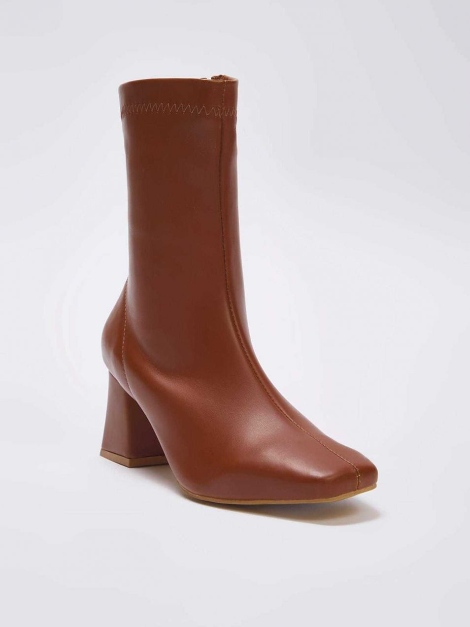 Trendyol Členkové čižmy  koňaková
