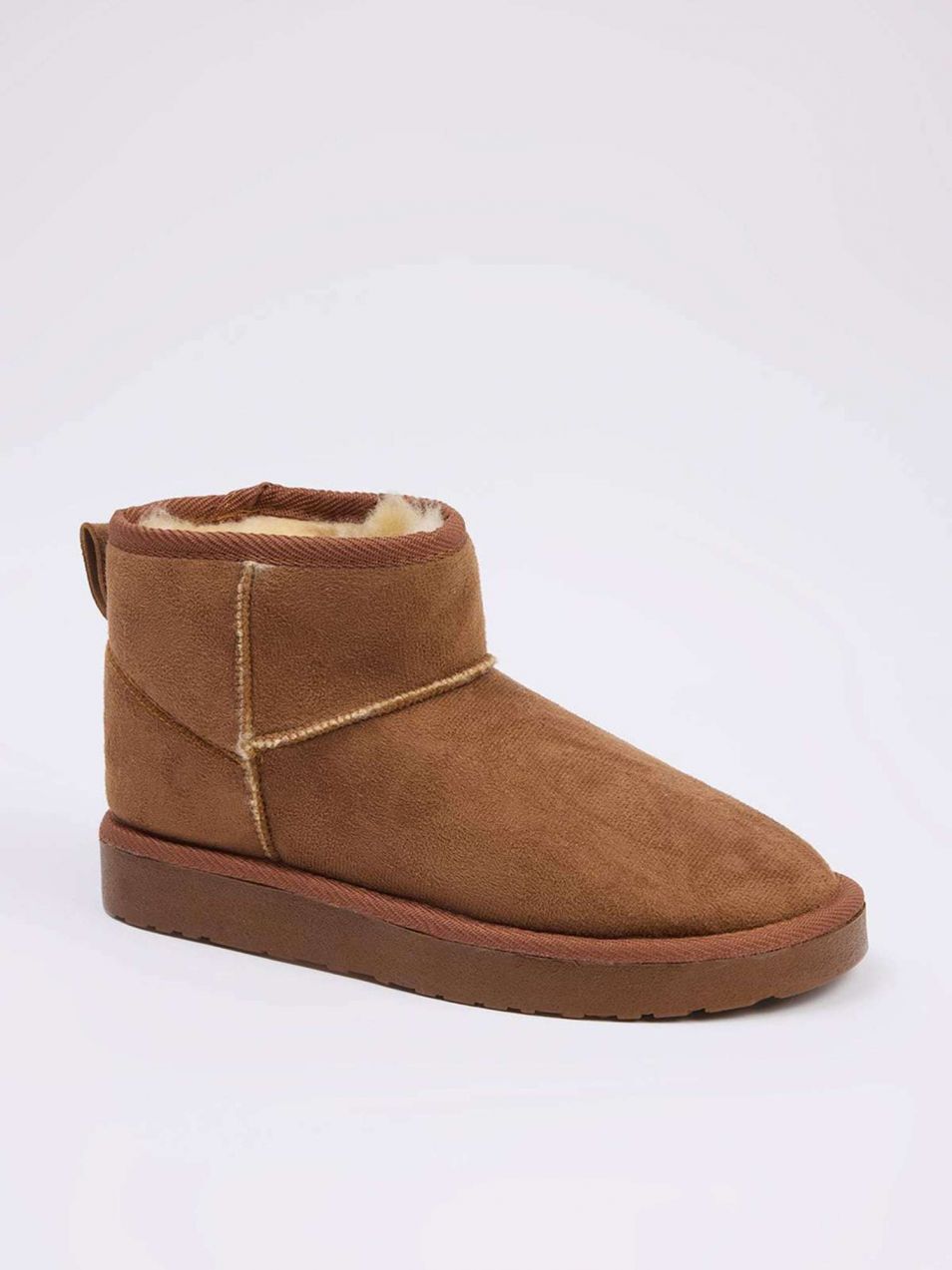 Trendyol Nízke čižmy  hnedá