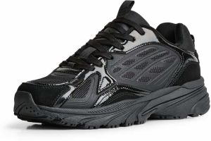 Bershka Nízke tenisky  čierna