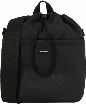 Calvin Klein Taška cez rameno 'Essential'  čierna