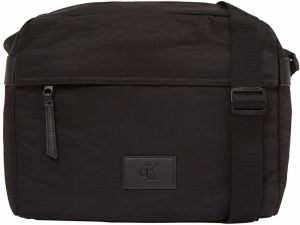 Calvin Klein Taška cez rameno 'METRO'  čierna