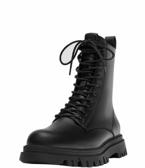 Pull&Bear Šnurovacie čižmy  čierna