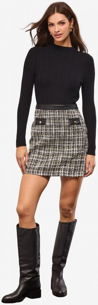 self. Pletené šaty  zlatá / čierna / biela