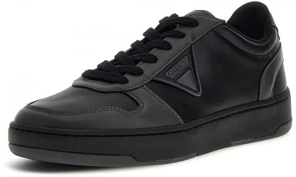 GUESS Nízke tenisky 'VADIK'  čierna