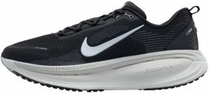 NIKE Bežecká obuv 'Vomero 18'  čierna / biela