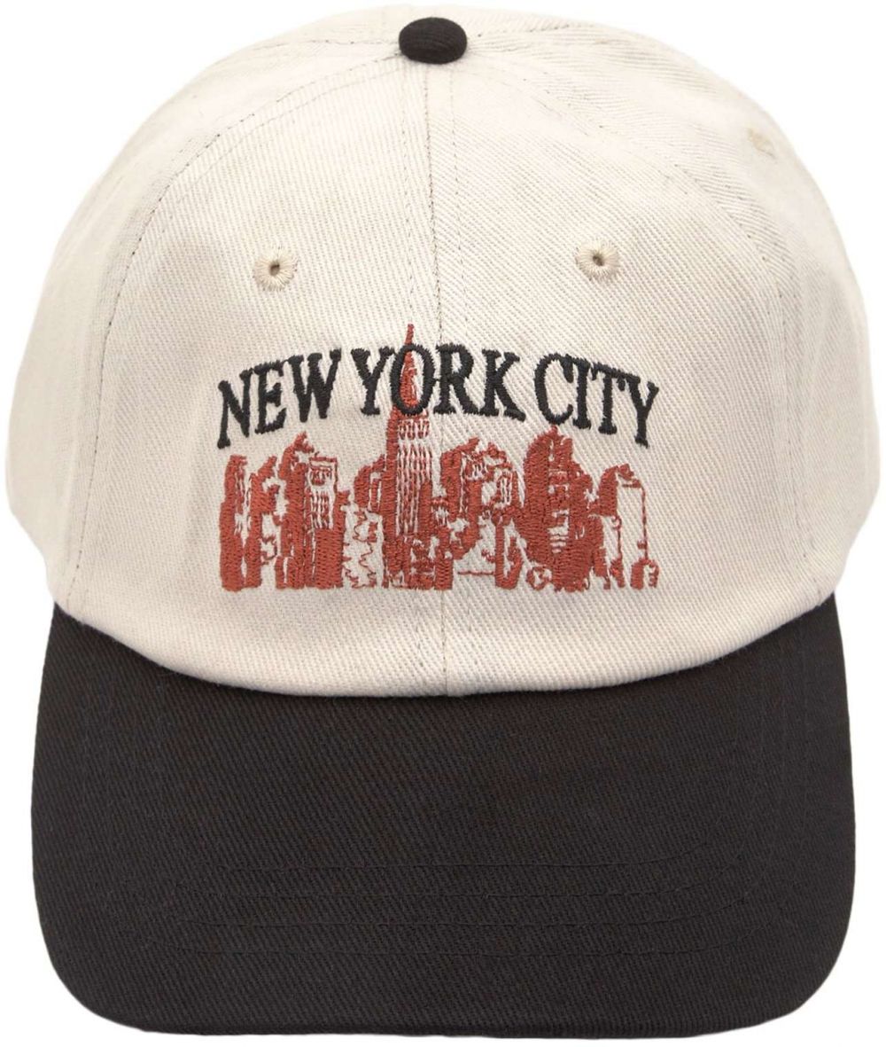 Pull&Bear Čiapka 'SKYLINE'  nebielená / koňaková / čierna