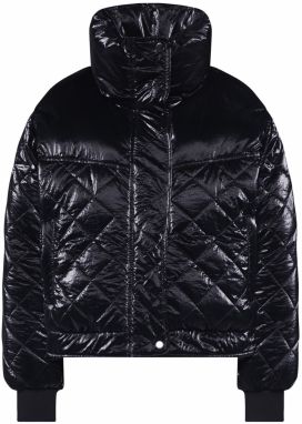 Urban Classics Prechodná bunda 'Ladies Vanish Oversized Diamond Quilt'  čierna