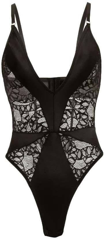 Čierne body s výstrihom Amaya