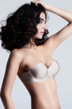 Bezšvová samodržiaca podprsenka Invisible Wing Bra Douple Push-up