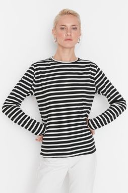 Trendyol Black Striped Regular/Normal fit Basic Crew Neck Knitted T-Shirt