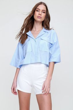 Trend Alaçatı Stili Women's Blue Crop Poplin Shirt with Envelope Pocket