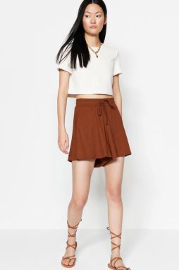 Trendyol Brown Relaxed Cut, Normal Waist Crescent Knitted Shorts