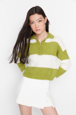 Trendyol Green Jemná textúrovaná Farba Blok Pletený sveter