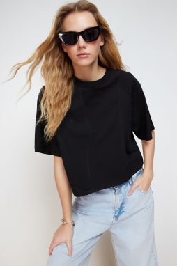 Trendyol Black 100% Cotton Cut Detailed Relaxed Crop Knitted T-Shirt