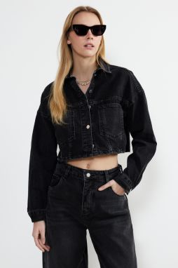 Trendyol Black Oversize Crop Denim Jacket