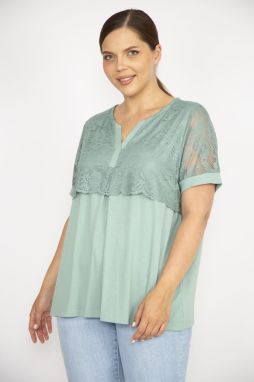 Şans Women's Green Large Size Lace Detailed V-Neck Tunic