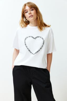 Trendyol White 100% Cotton Heart Motto Printed Oversize/Casual Fit Knitted T-Shirt