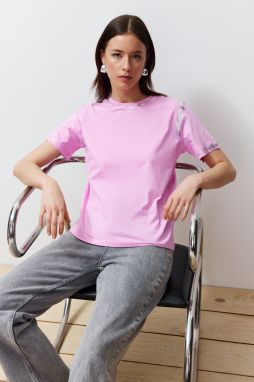 Trendyol Pink Leafy Loose/Comfortable Pattern Knitted T-Shirt