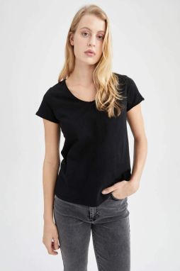 DEFACTO Regular Fit V Neck Short Sleeve T-Shirt