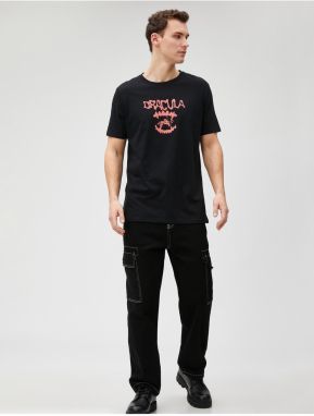 Koton T-Shirt with a Dracula Print Crew Neck Short Sleeves