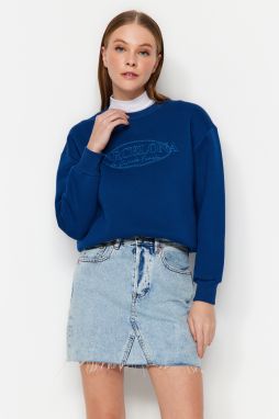 Trendyol Indigo Embroidered Regular Fit Crew Neck Thick Inside Fleece Knitted Sweatshirt