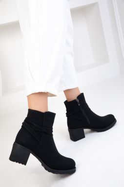 Soho Black Matte Women's Boots & Booties 18710