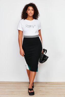 Trendyol Curve Black Color Blocked Midi Knitted Skirt