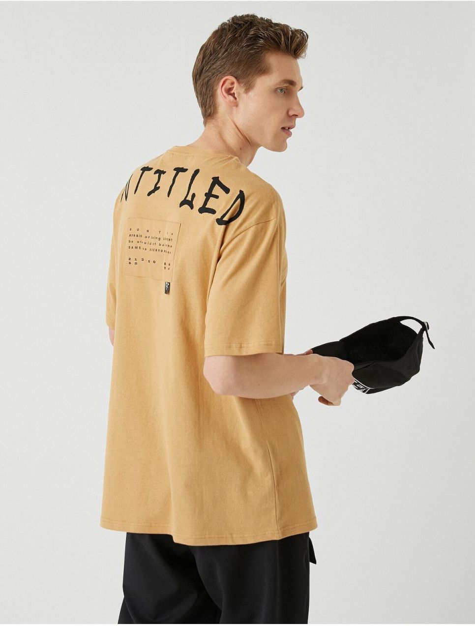 Koton oversized tričko s potlačou chrbta