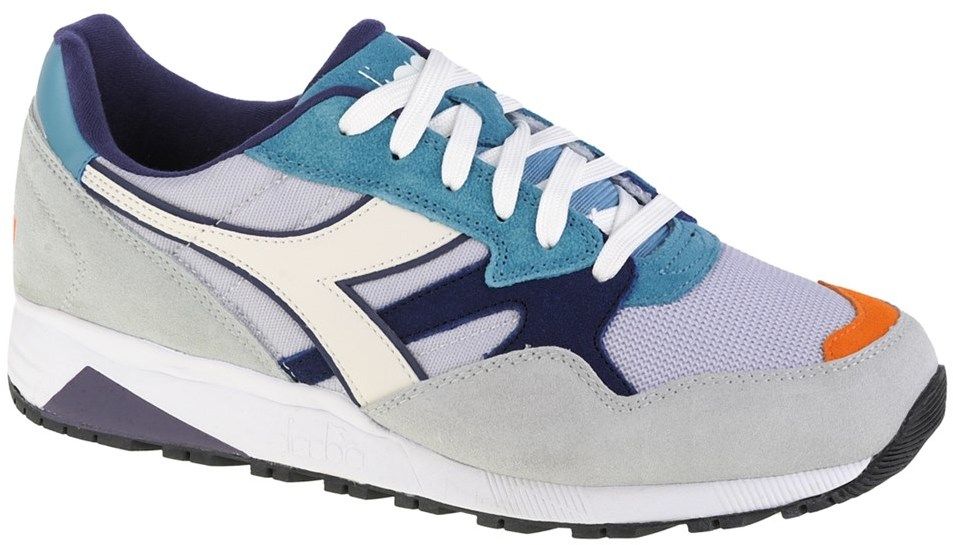 Diadora N902