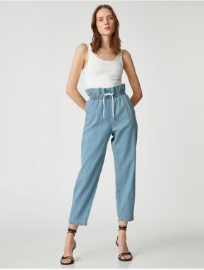 Koton Jeans s elastickým pásom majú uvoľnený strih - Baggy Jeans.