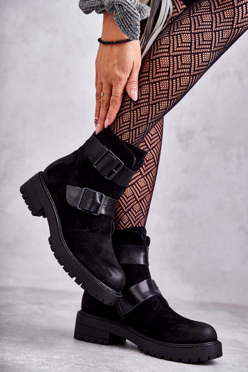 Suede women's boots with zipper black gritta