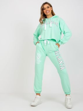 Light green tracksuit with sweatshirt