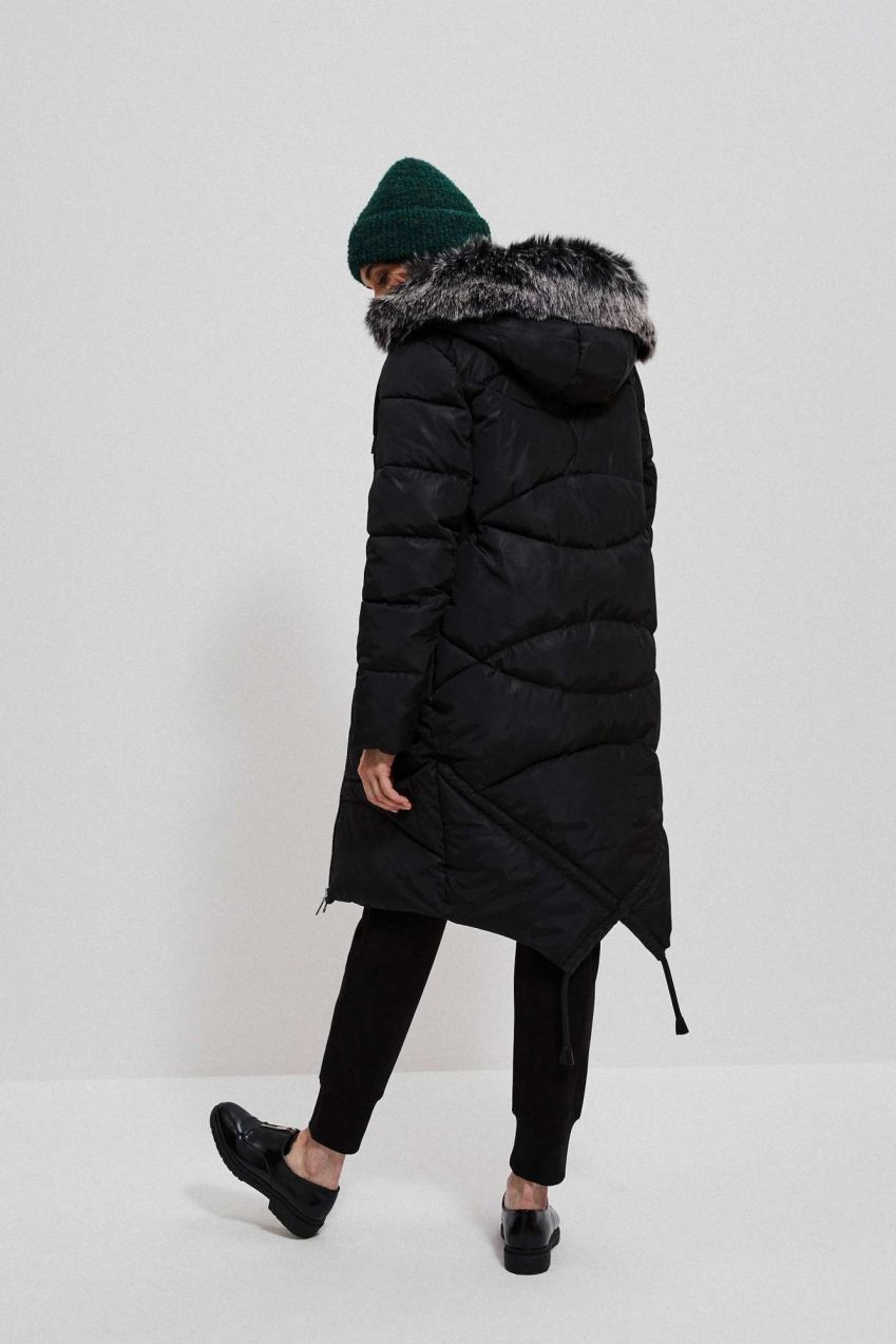 Long quilted hooded jacket