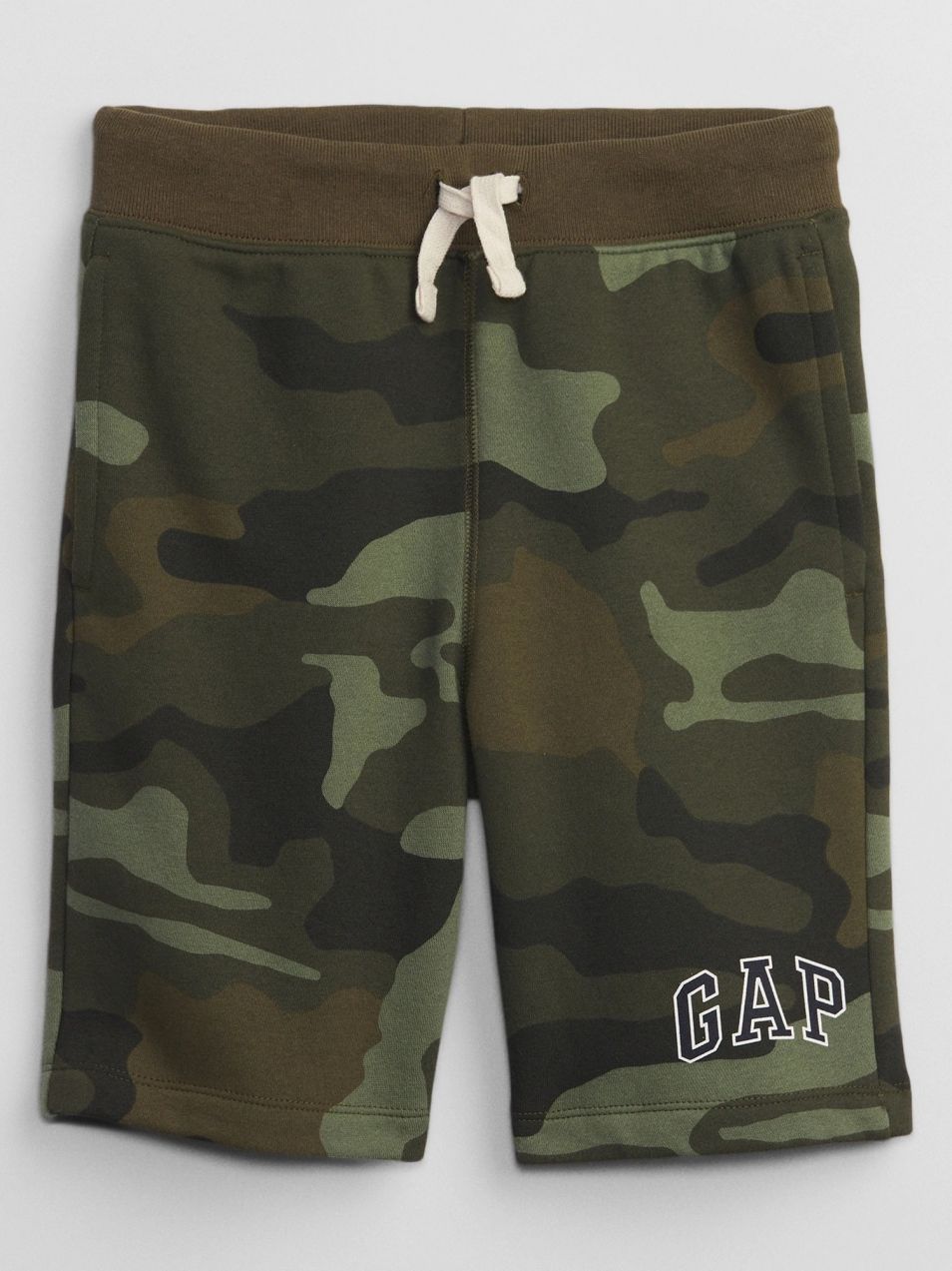 Kaki chlapčenské vzorované kraťasy GAP