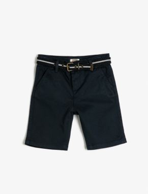 Koton Basic Bermudské šortky s detailnými vreckami na opasku z bavlny s nastaviteľným elastickým pásom.