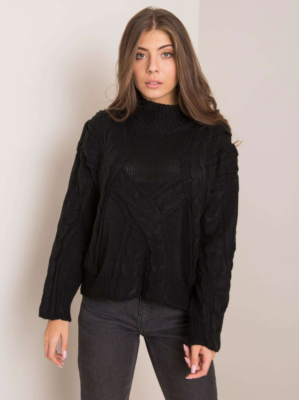 Black knitted sweater