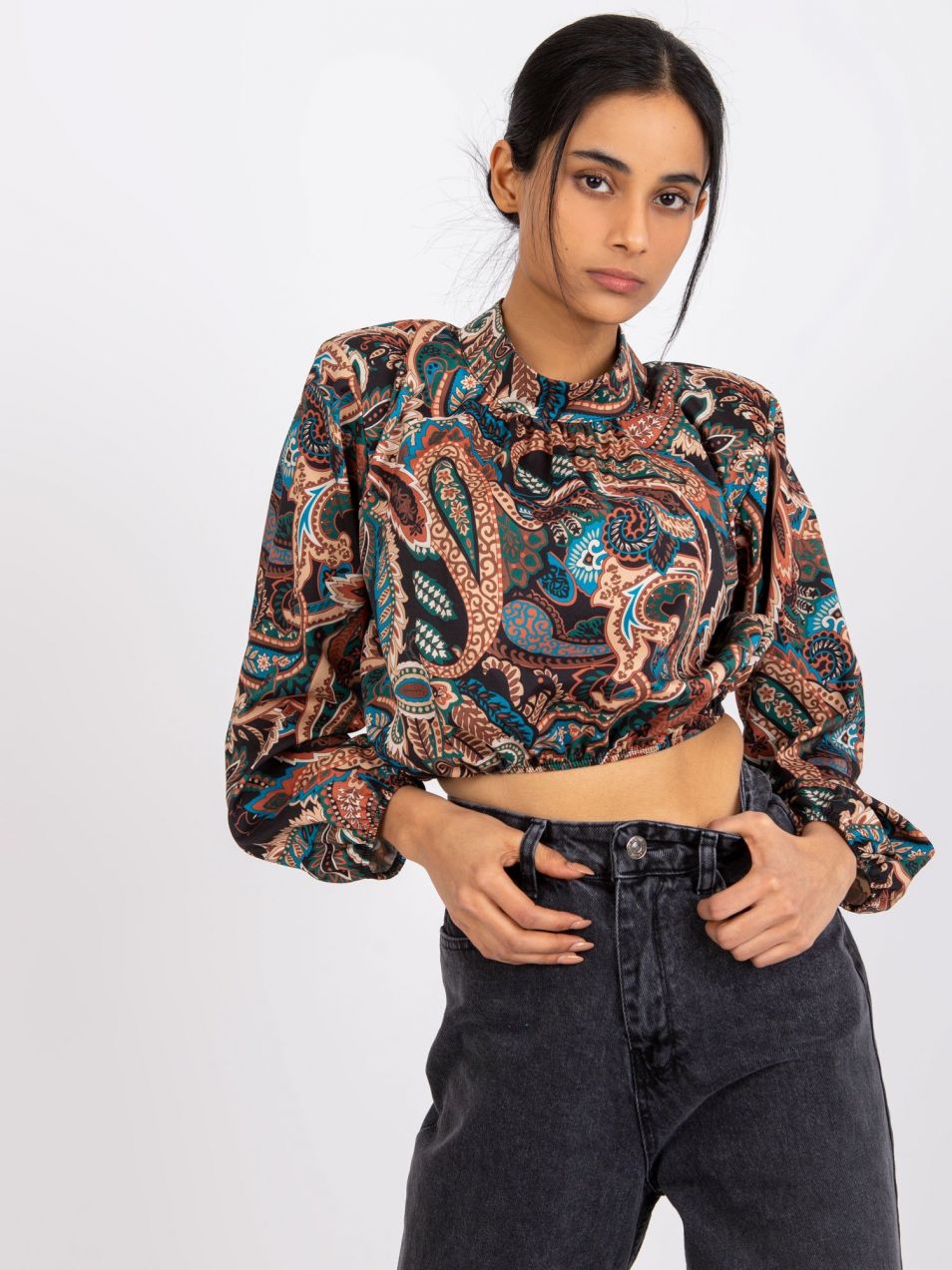 Black blouse with Mia print