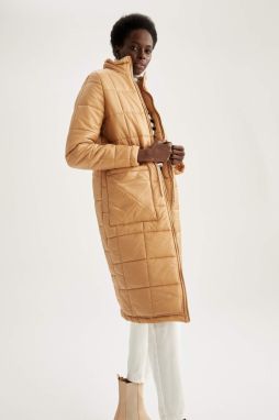 DEFACTO Regular Fit prešívaná páperová parka